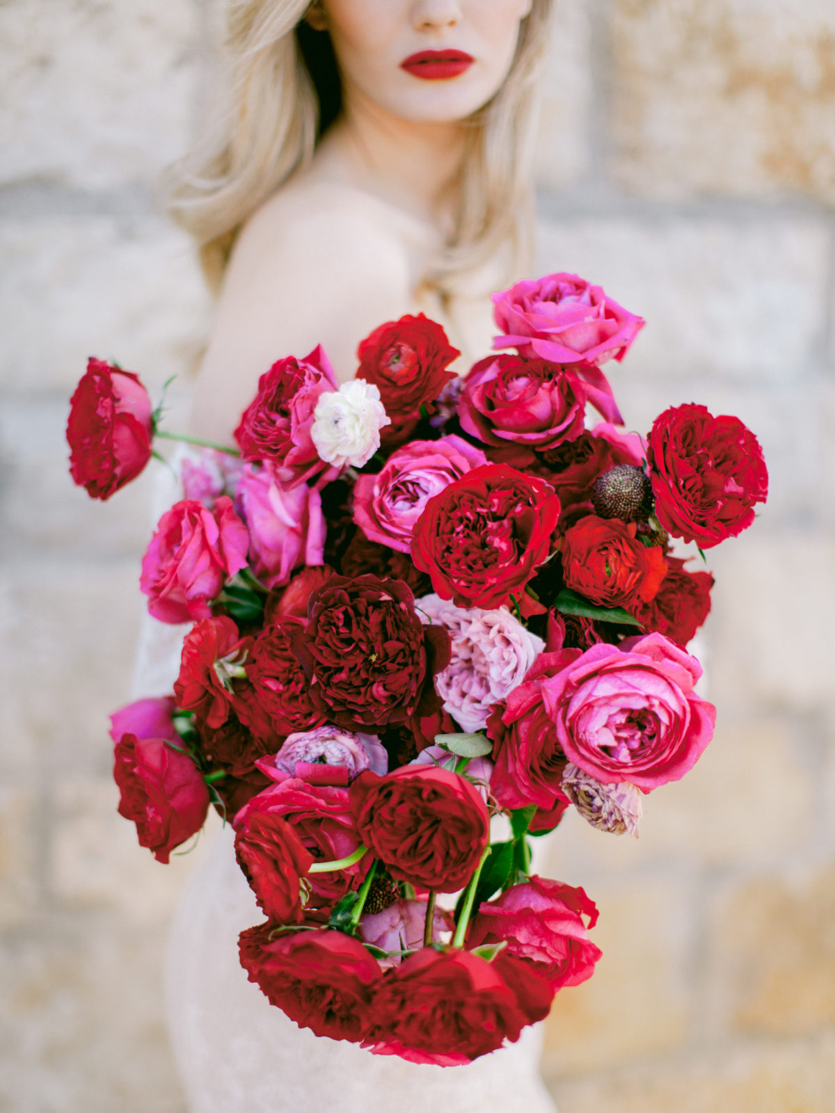 luxury red roses