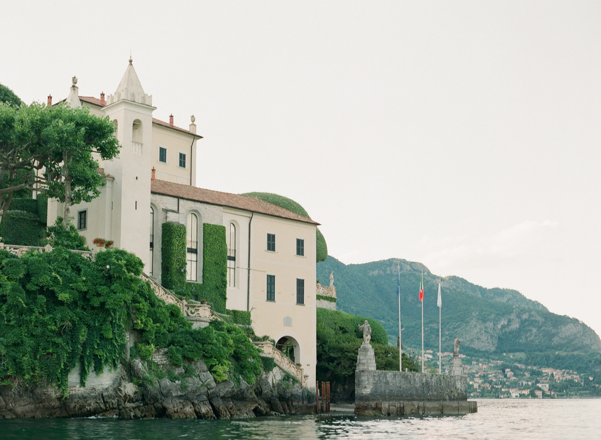Villa Del Balbianello Engagement Photo in Lake Como