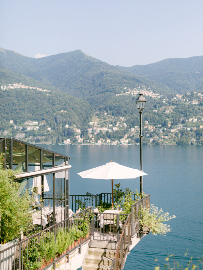 Una Finestra Sul Lago, Lake Como
